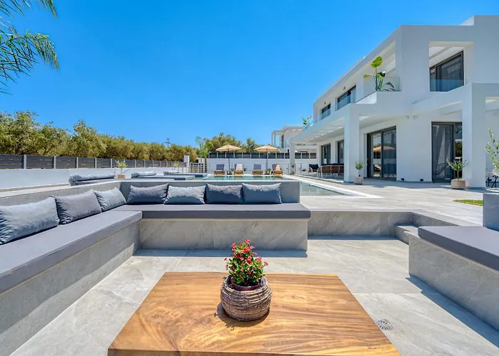 Вилла Christian Luxury