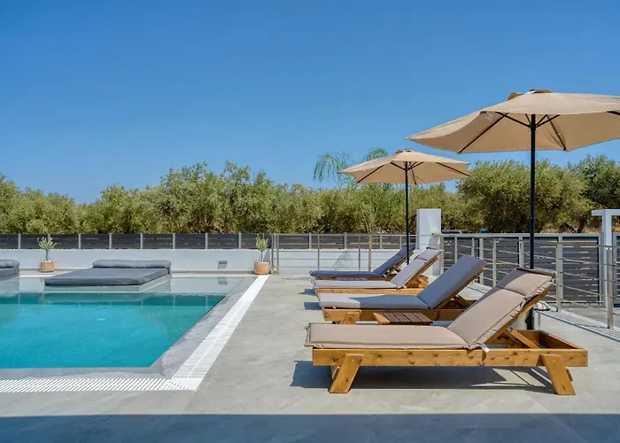 Christian Luxury Вилла Циливи