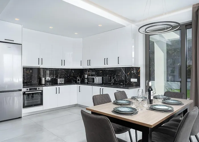 Christian Luxury Вилла