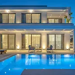 Christian Luxury Βίλα *
