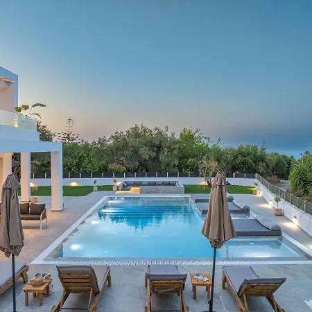 Vila Christian Luxury *