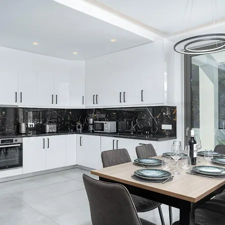 Christian Luxury 别墅