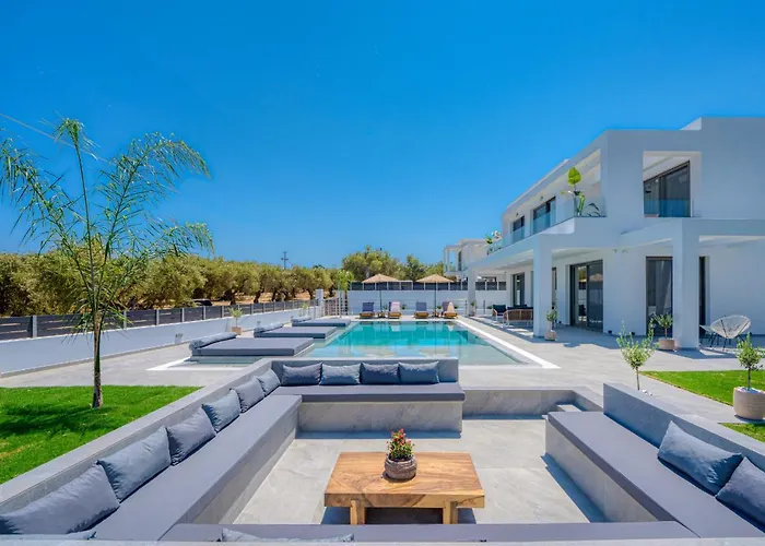 Christian Luxury *