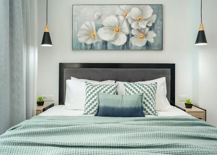 Christian Luxury فيلة تسيليفي