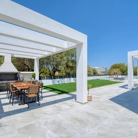 Christian Luxury Villa *